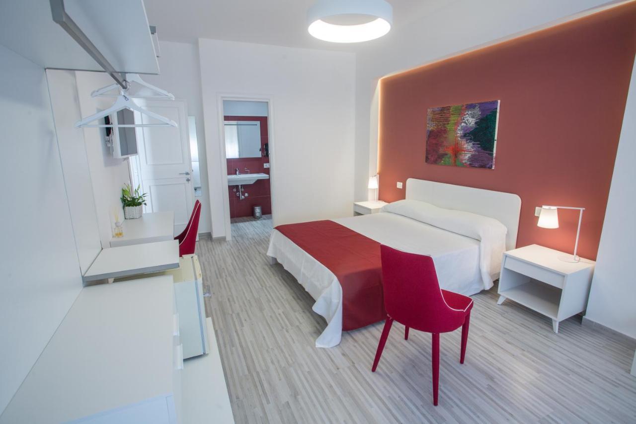 B&B Al Centro เมสซีนา ภายนอก รูปภาพ