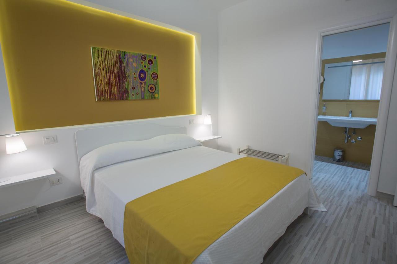 B&B Al Centro เมสซีนา ภายนอก รูปภาพ