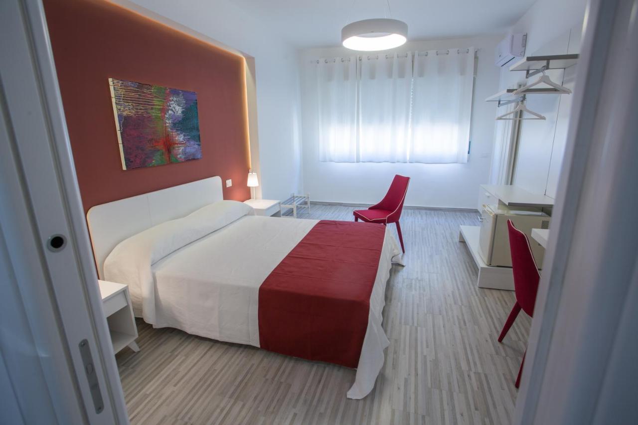 B&B Al Centro เมสซีนา ภายนอก รูปภาพ