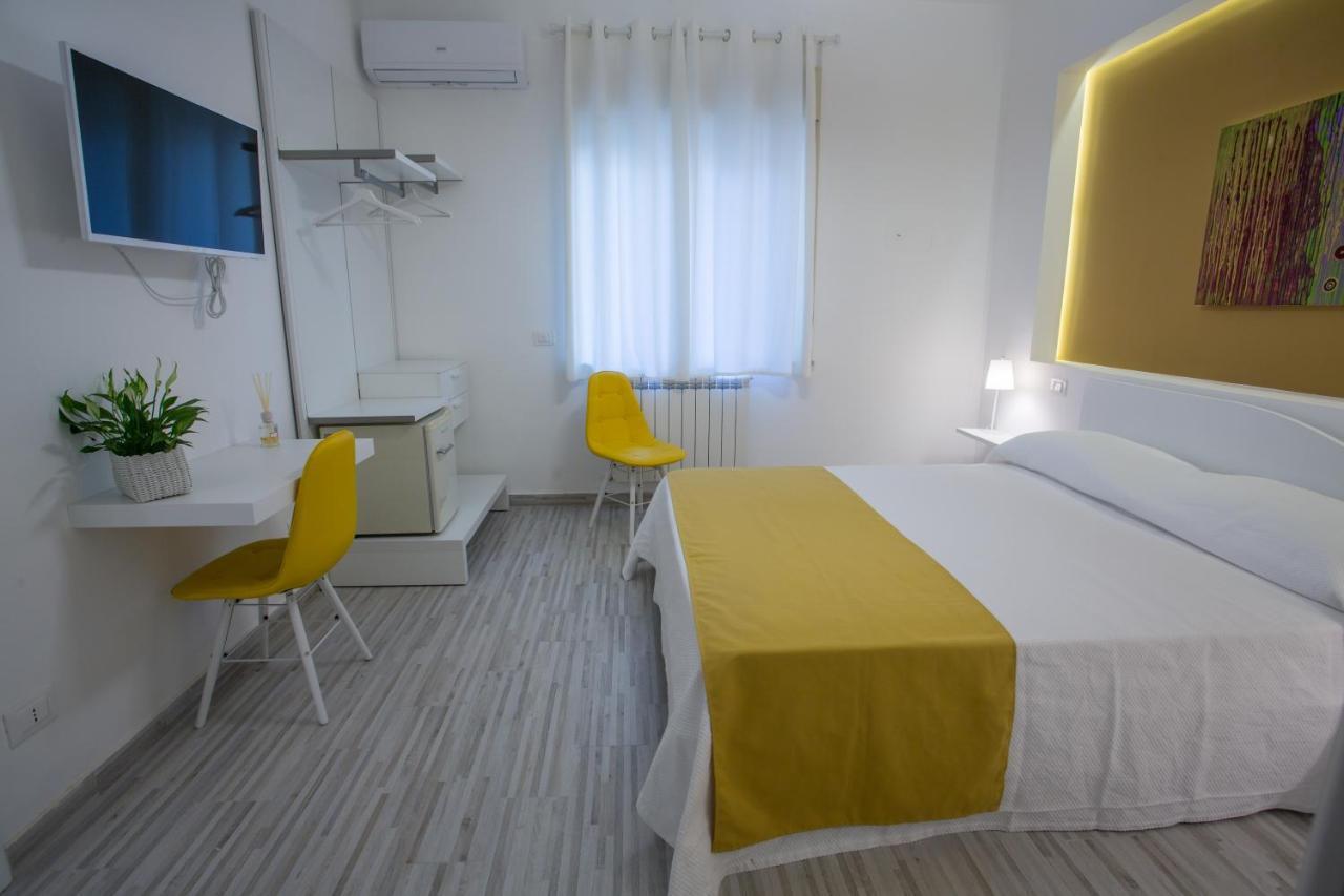 B&B Al Centro เมสซีนา ภายนอก รูปภาพ